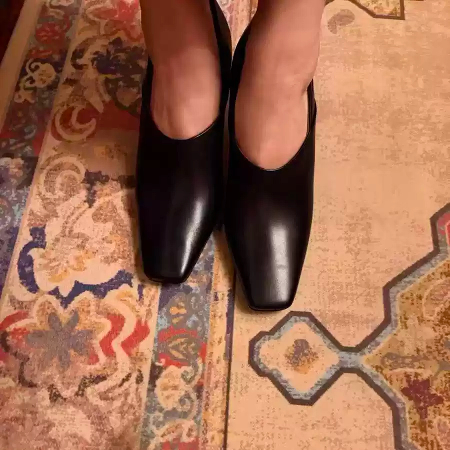 Women's Black Leather Square T - огляд і ціна Formal Wear Women'S Loafers